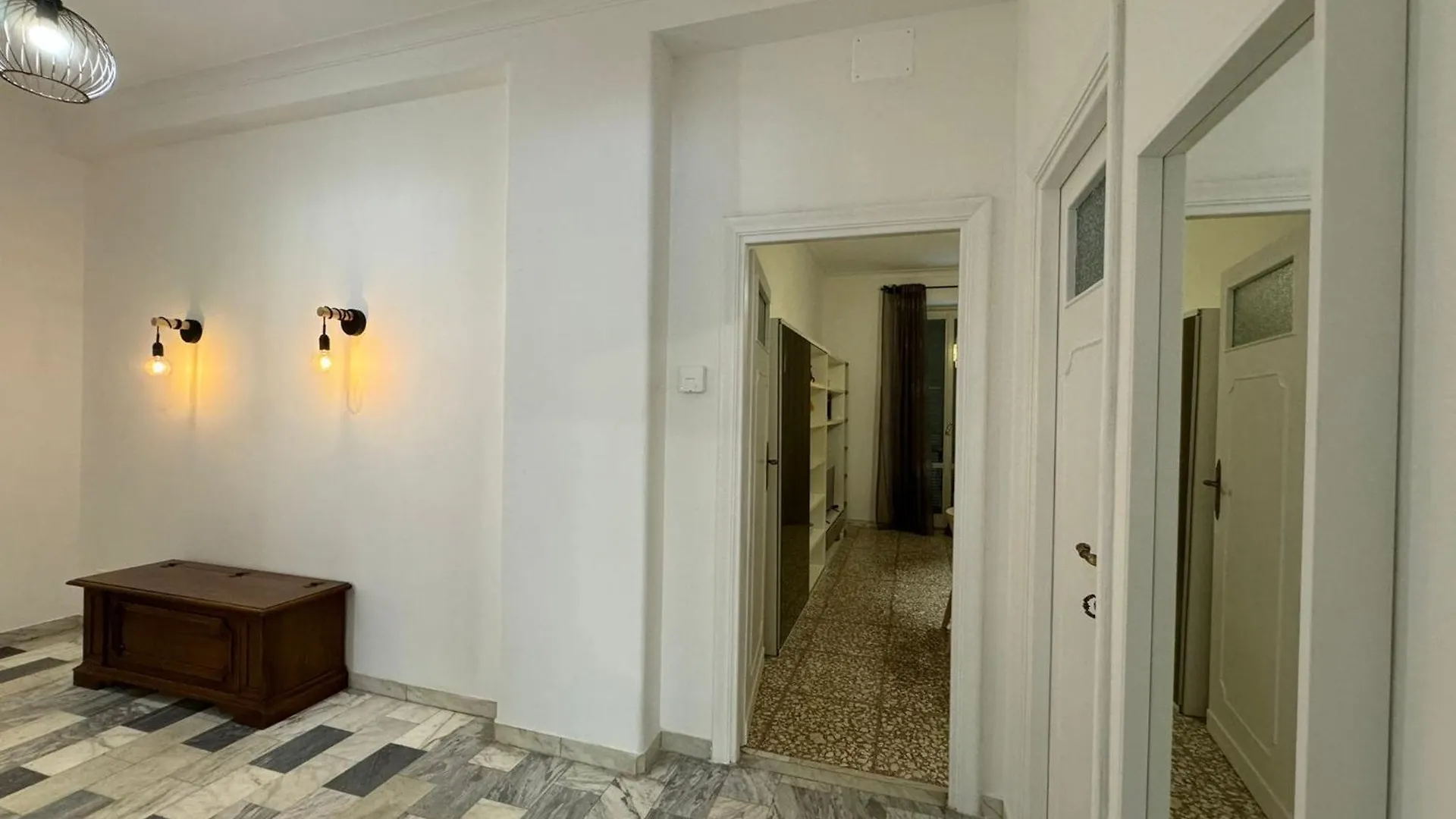 Spacious Roman Apartment Chez Max Italy