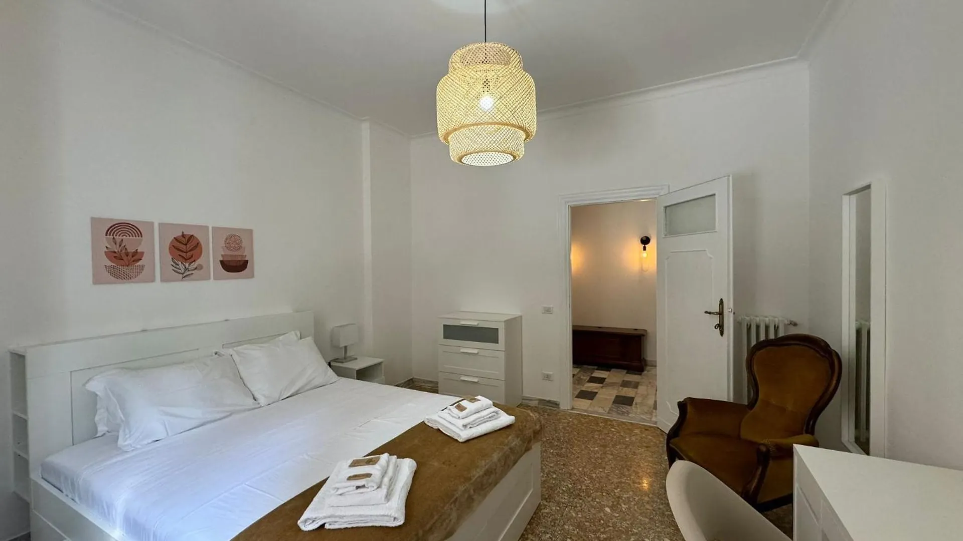 Spacious Roman Apartment Chez Max